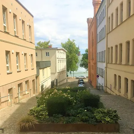 Schwerin Am Pfaffenteich *