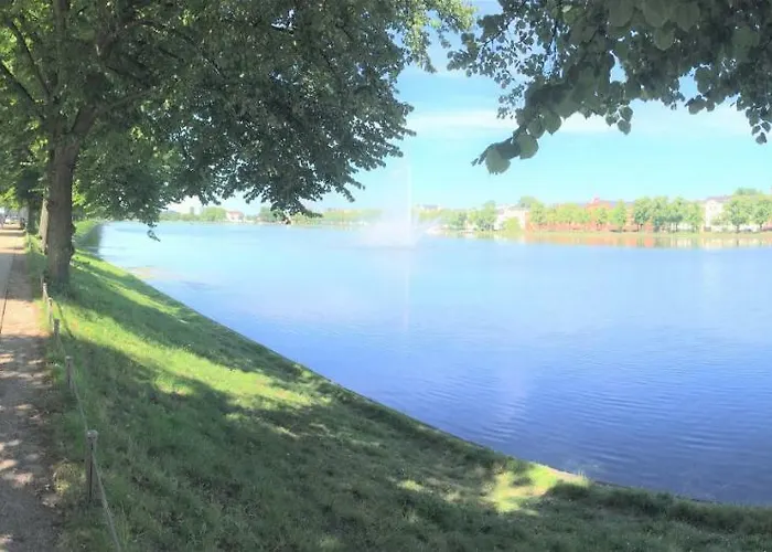 Am Pfaffenteich Apartment